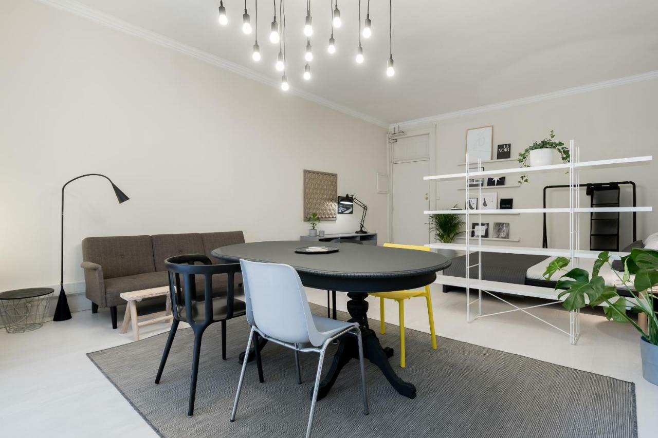 Baixa24 •P1L• Amplo Estudio Na Baixa Com Varanda Porto Kültér fotó